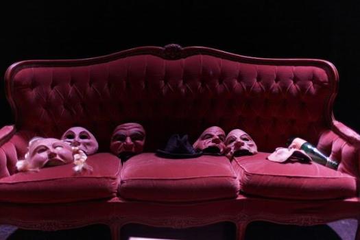 1501833_569345493142635_1609884245_n